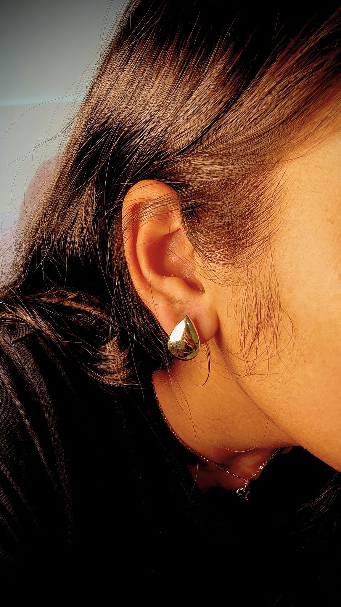 18kt Pear Gold Earring - Kakadia Jewels
