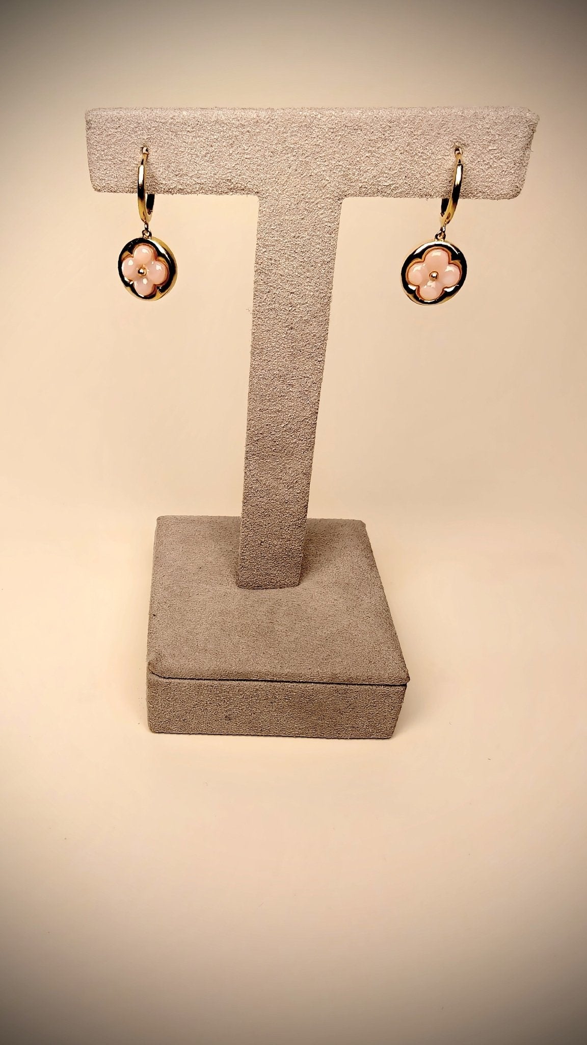 18kt Pink Flower Gold Dangling Earring - Kakadia Jewels