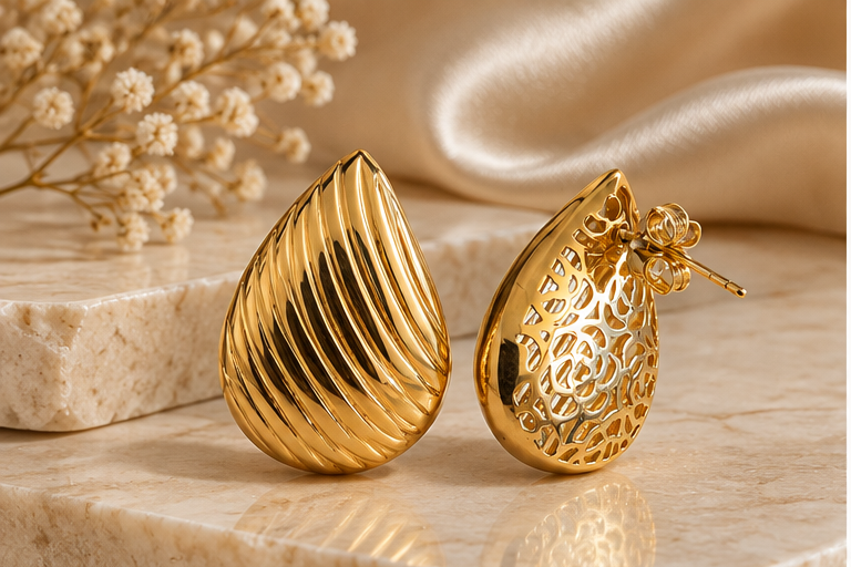 Ribbed Teardrop Gold Stud Earrings