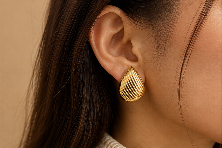 Ribbed Teardrop Gold Stud Earrings
